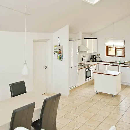Holiday home 6 Person In Egernsund-by Traum *